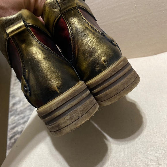 V italia Giovanni Pewter 39 Leather rare 6” boots Women's heeled red gold 8.5 - Picture 4 of 17